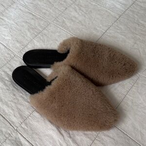 Jenni Kayne Shearling Slides Wool Fur Slippers Beige Tan Fuzzy Flats Mules 40